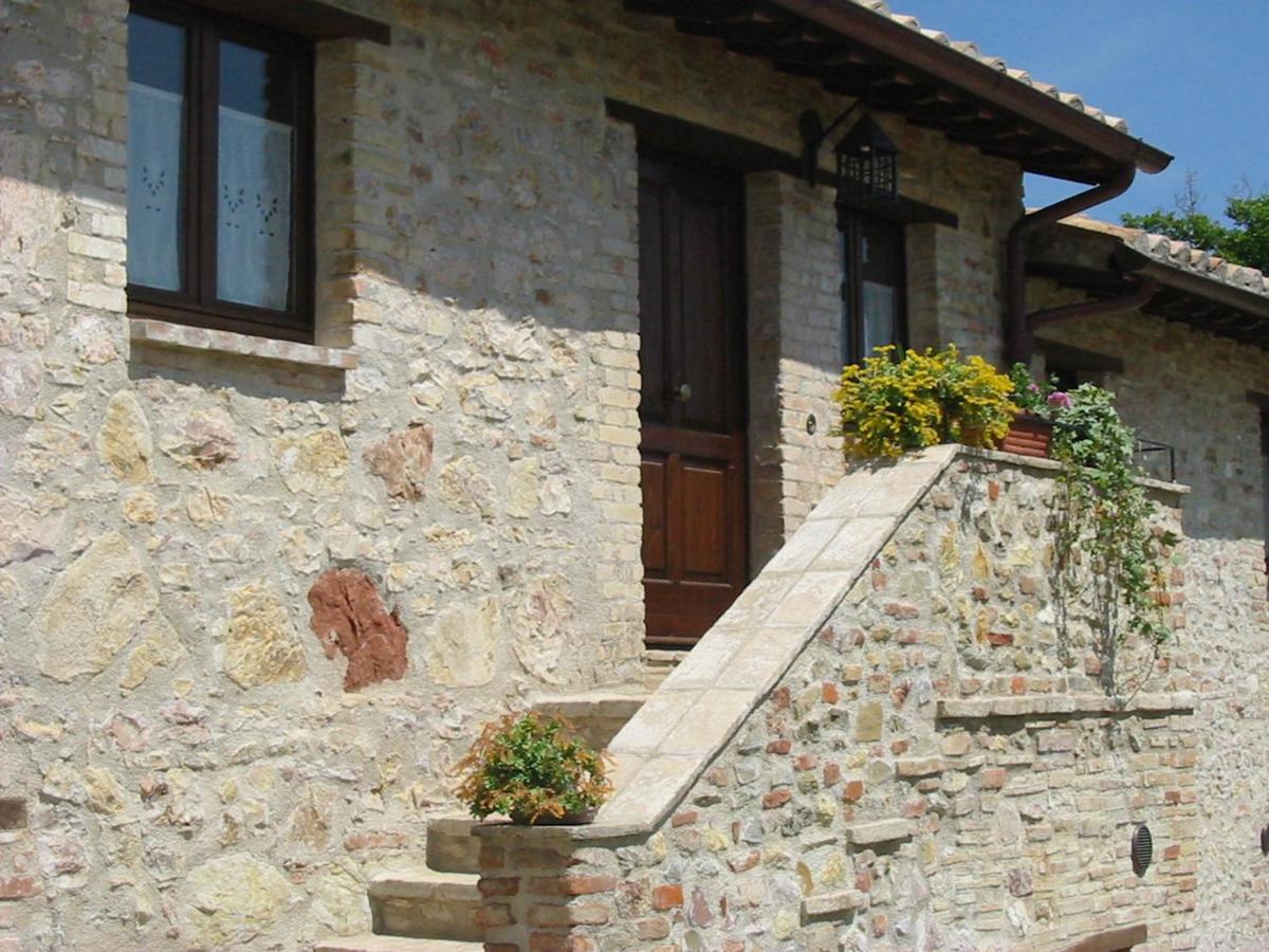 Giano dellʼUmbria Girasole - Agriturismo Fogliani מראה חיצוני תמונה