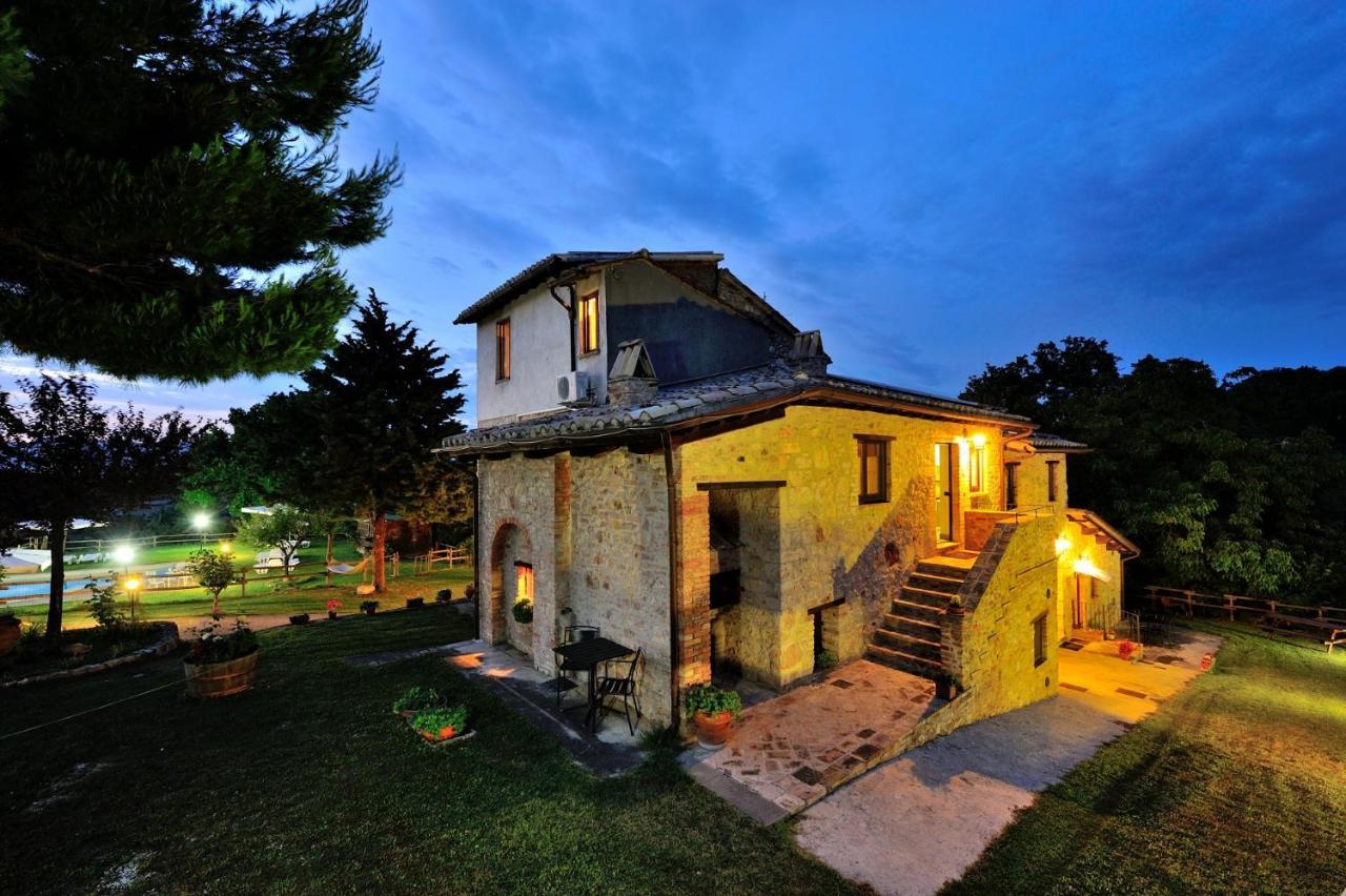 Giano dellʼUmbria Girasole - Agriturismo Fogliani מראה חיצוני תמונה